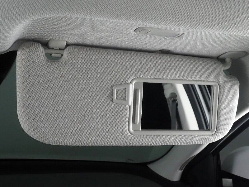 2025 Hyundai IONIQ 5 Limited *HEADS-UP DISPLAY, PANORAMA GLASS ROOF, NAVIGATION, ADAPTIVE CRUISE, 360 VIEW CAMERAS, SMART PARKING, CLIMATE SEATS, HEATED STEERING, WIRELESS CHARGING, BOSE AUDIO, ANDROID & APPLE Round Rock TX