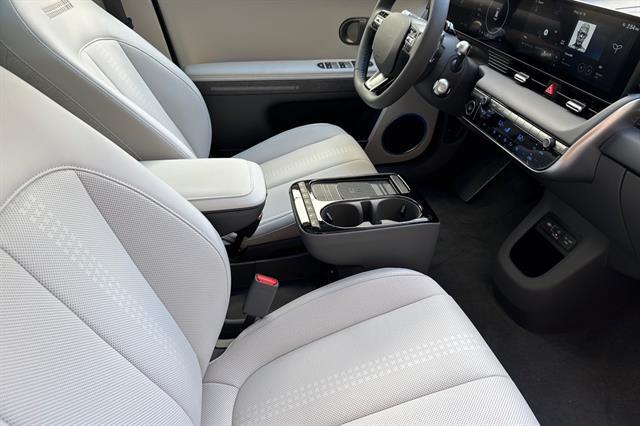 2025 Hyundai IONIQ 5 Limited