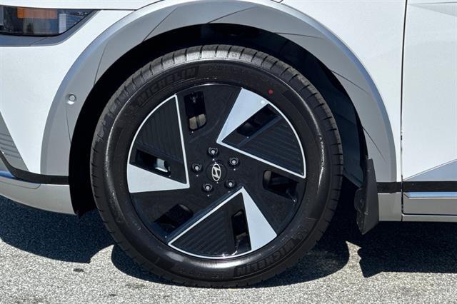 2025 Hyundai IONIQ 5 Limited