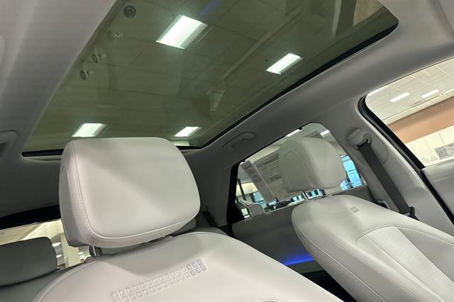2025 Hyundai IONIQ 5 Limited