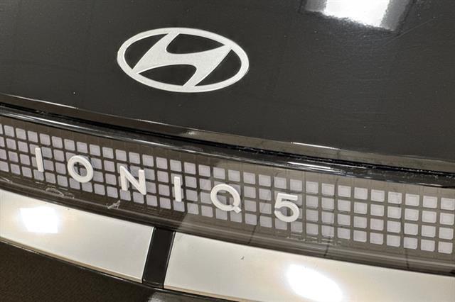 2025 Hyundai IONIQ 5 Limited