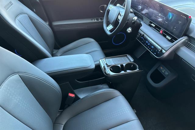 2025 Hyundai IONIQ 5 Limited