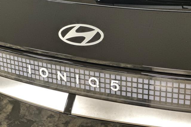 2025 Hyundai IONIQ 5 Limited