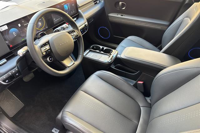 2025 Hyundai IONIQ 5 Limited