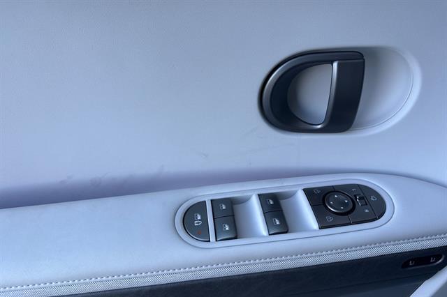 2025 Hyundai IONIQ 5 Limited
