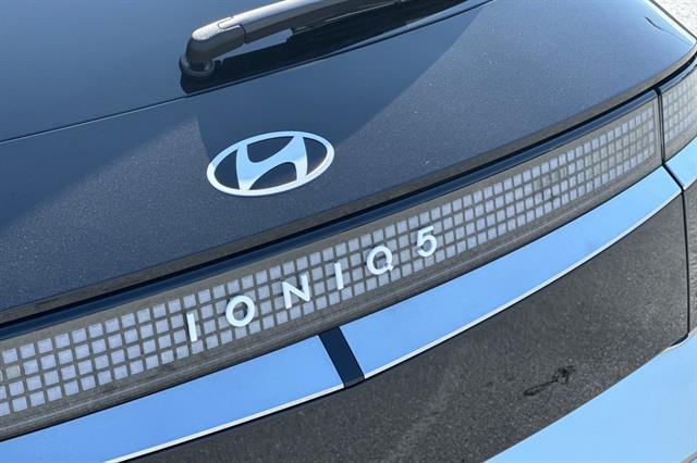 2025 Hyundai IONIQ 5 Limited
