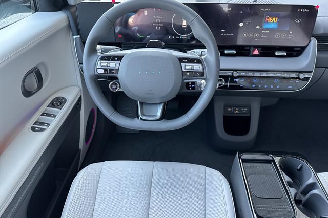 2025 Hyundai IONIQ 5 Limited