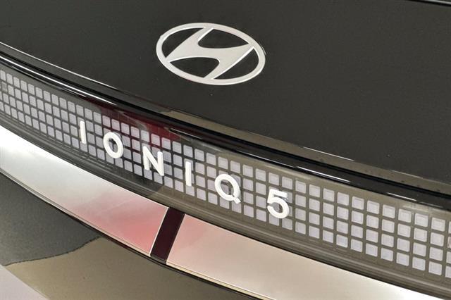 2025 Hyundai IONIQ 5 Limited