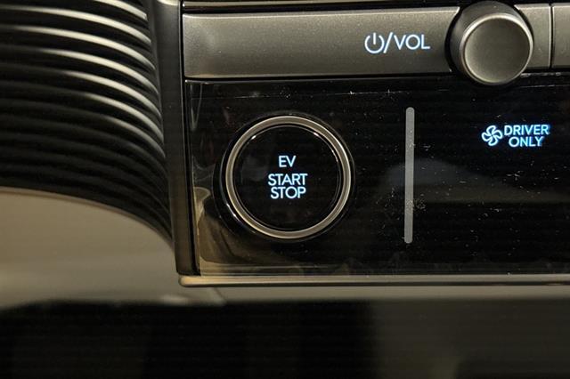 2025 Hyundai IONIQ 5 Limited