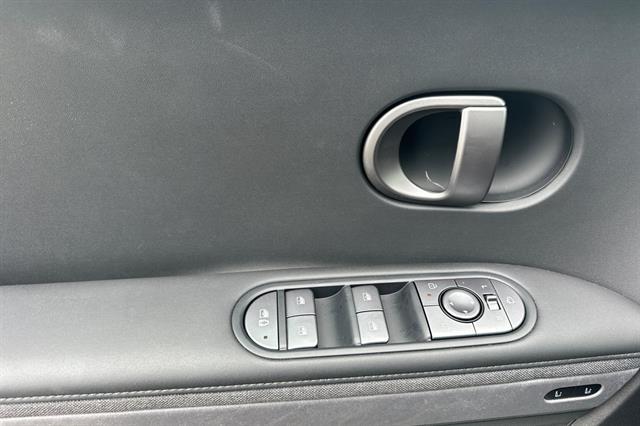 2025 Hyundai IONIQ 5 Limited