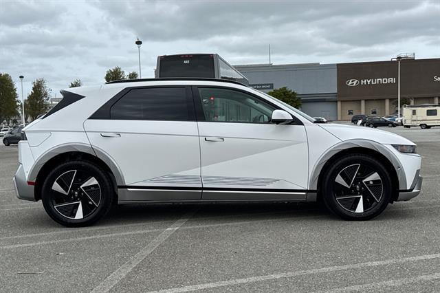 2025 Hyundai IONIQ 5 Limited