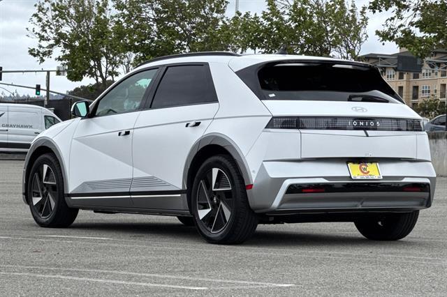 2025 Hyundai IONIQ 5 Limited