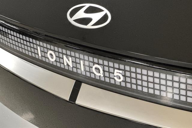 2025 Hyundai IONIQ 5 Limited
