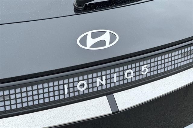 2025 Hyundai IONIQ 5 Limited