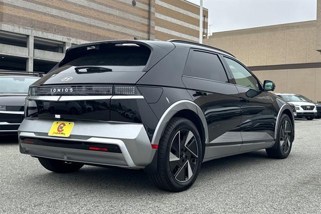 2025 Hyundai IONIQ 5 Limited