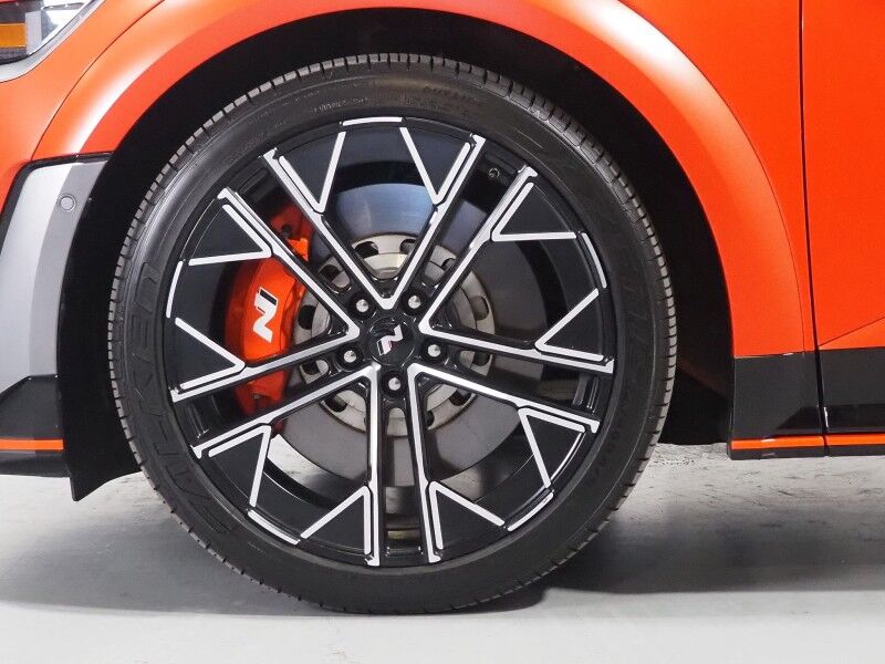 2025 Hyundai IONIQ 5 N AWD *NAVIGATION, ADAPTIVE CRUISE, SAFETY ALERTS, 360 VIEW CAMERAS, COLOR TOUCHSCREEN, CLIMATE SEATS, HEATED STEERING, POWER TAILGATE, BOSE, 21 INCH WHEELS, WIRELESS CHARGING, ANDROID & APPLE Round Rock TX