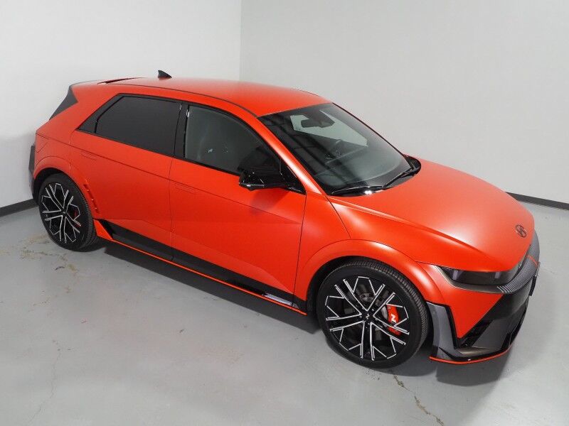 2025 Hyundai IONIQ 5 N AWD *NAVIGATION, ADAPTIVE CRUISE, SAFETY ALERTS, 360 VIEW CAMERAS, COLOR TOUCHSCREEN, CLIMATE SEATS, HEATED STEERING, POWER TAILGATE, BOSE, 21 INCH WHEELS, WIRELESS CHARGING, ANDROID & APPLE Round Rock TX