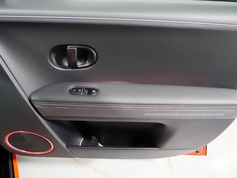 2025 Hyundai IONIQ 5 N AWD *NAVIGATION, ADAPTIVE CRUISE, SAFETY ALERTS, 360 VIEW CAMERAS, COLOR TOUCHSCREEN, CLIMATE SEATS, HEATED STEERING, POWER TAILGATE, BOSE, 21 INCH WHEELS, WIRELESS CHARGING, ANDROID & APPLE Round Rock TX