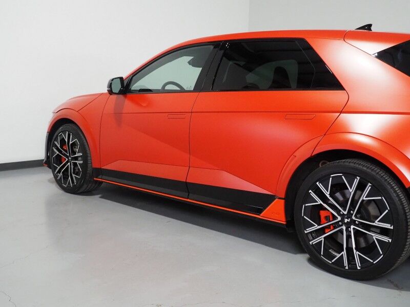 2025 Hyundai IONIQ 5 N AWD *NAVIGATION, ADAPTIVE CRUISE, SAFETY ALERTS, 360 VIEW CAMERAS, COLOR TOUCHSCREEN, CLIMATE SEATS, HEATED STEERING, POWER TAILGATE, BOSE, 21 INCH WHEELS, WIRELESS CHARGING, ANDROID & APPLE Round Rock TX