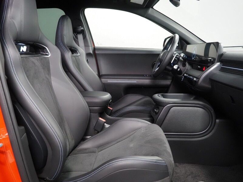 2025 Hyundai IONIQ 5 N AWD *NAVIGATION, ADAPTIVE CRUISE, SAFETY ALERTS, 360 VIEW CAMERAS, COLOR TOUCHSCREEN, CLIMATE SEATS, HEATED STEERING, POWER TAILGATE, BOSE, 21 INCH WHEELS, WIRELESS CHARGING, ANDROID & APPLE Round Rock TX