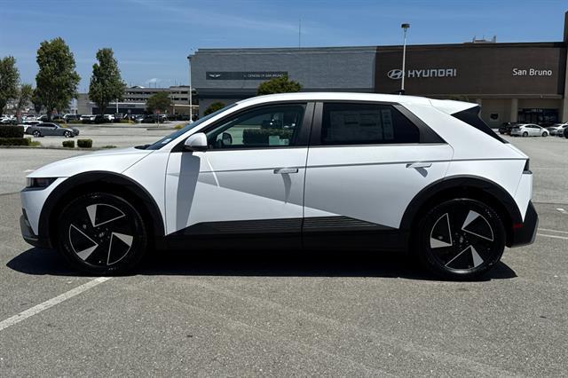 2025 Hyundai IONIQ 5 SE