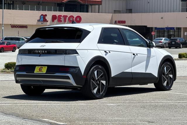 2025 Hyundai IONIQ 5 SE