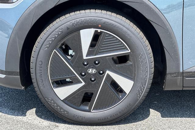 2025 Hyundai IONIQ 5 SE Standard Range