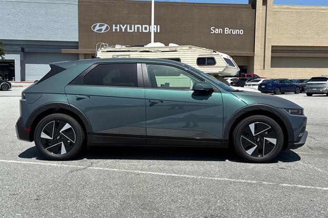 2025 Hyundai IONIQ 5 SE Standard Range