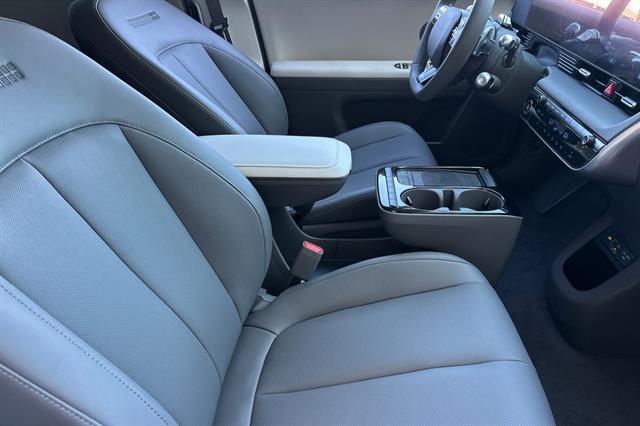 2025 Hyundai IONIQ 5 SEL