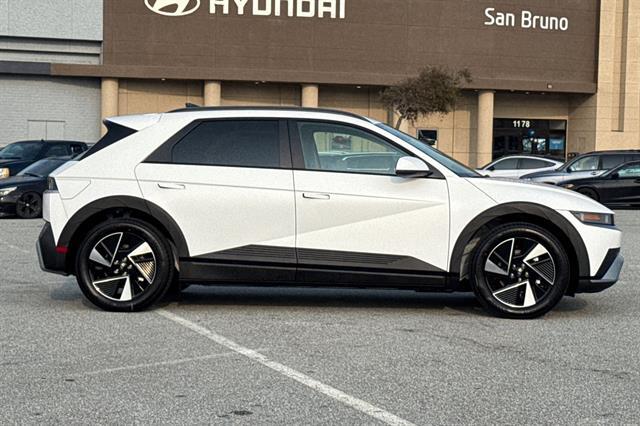 2025 Hyundai IONIQ 5 SEL