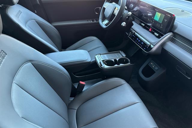 2025 Hyundai IONIQ 5 SEL