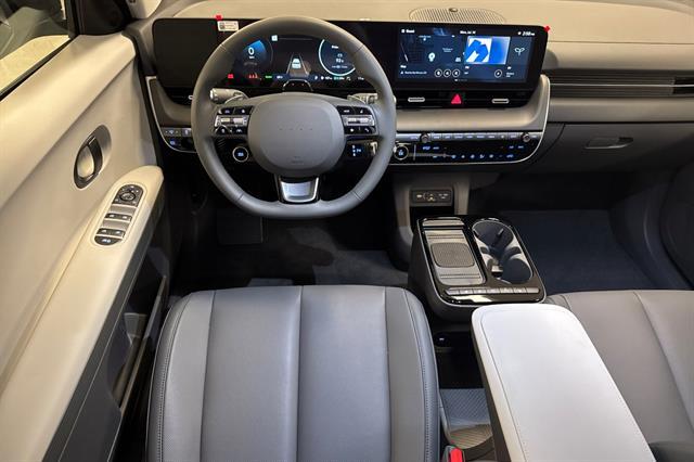 2025 Hyundai IONIQ 5 SEL