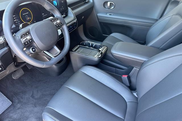 2025 Hyundai IONIQ 5 SEL