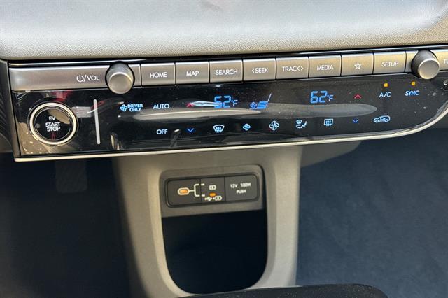 2025 Hyundai IONIQ 5 SEL