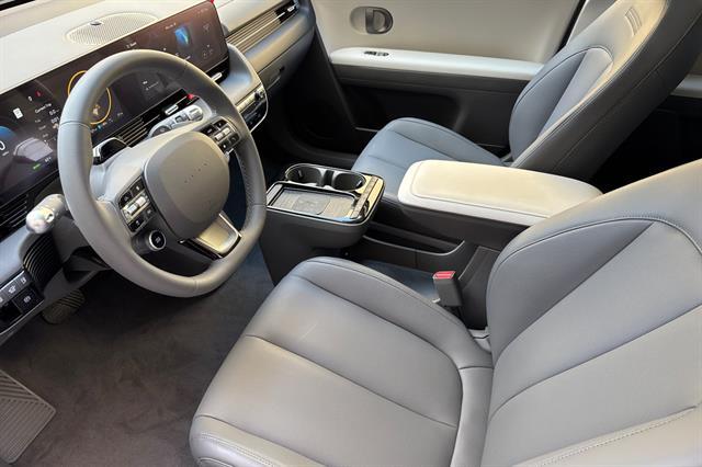 2025 Hyundai IONIQ 5 SEL