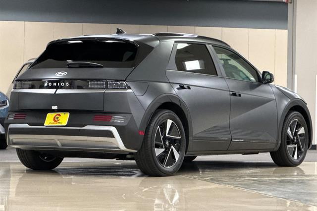 2025 Hyundai IONIQ 5 SEL