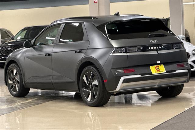 2025 Hyundai IONIQ 5 SEL
