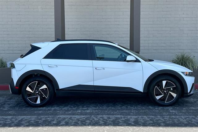 2025 Hyundai IONIQ 5 SEL