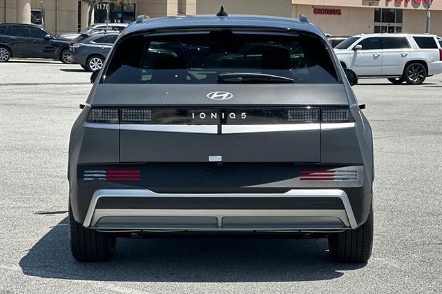 2025 Hyundai IONIQ 5 SEL