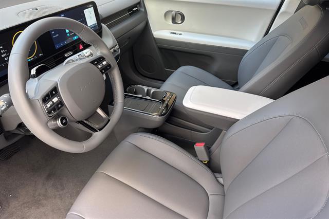 2025 Hyundai IONIQ 5 SEL
