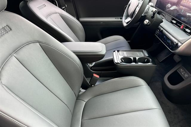 2025 Hyundai IONIQ 5 SEL