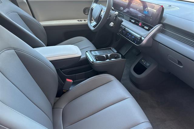2025 Hyundai IONIQ 5 SEL