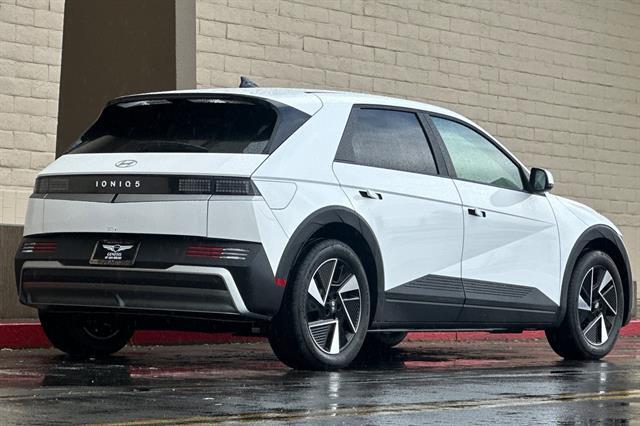 2025 Hyundai IONIQ 5 SEL