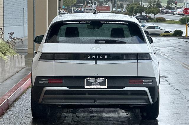 2025 Hyundai IONIQ 5 SEL