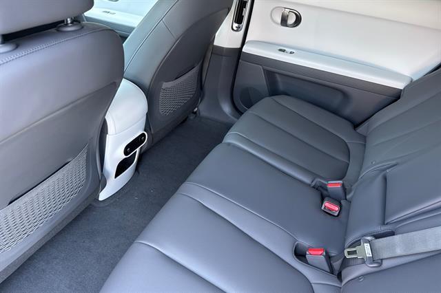 2025 Hyundai IONIQ 5 SEL