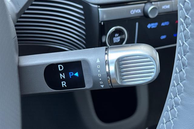 2025 Hyundai IONIQ 5 SEL