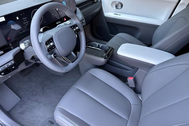 2025 Hyundai IONIQ 5 SEL