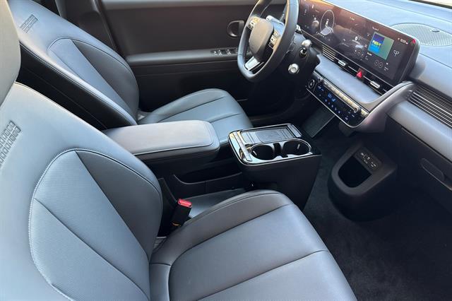 2025 Hyundai IONIQ 5 SEL
