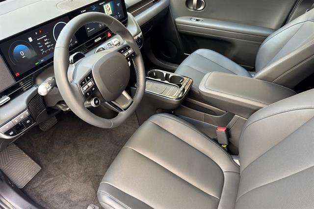 2025 Hyundai IONIQ 5 SEL