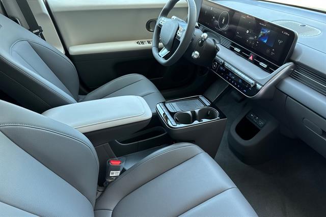2025 Hyundai IONIQ 5 SEL